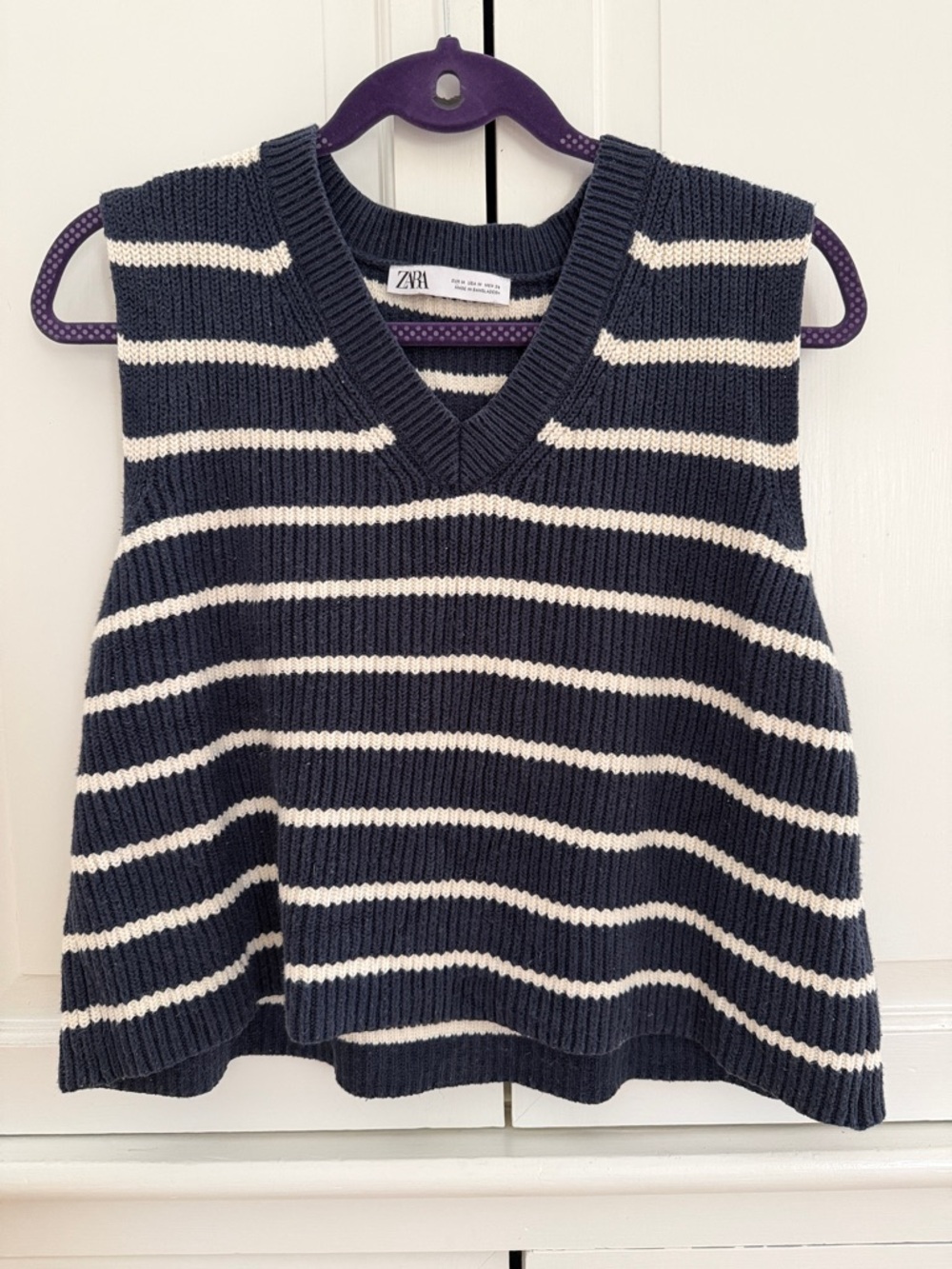 Zara Knit Sweater Vest Navy White Striped V Neck Preppy Chic Top